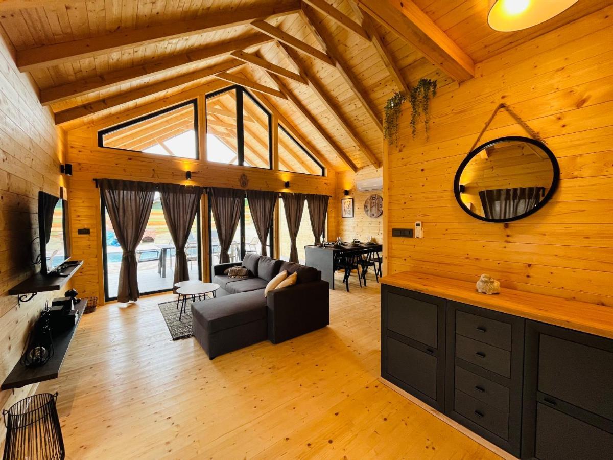 Holiday House Adamo Selno Buitenkant foto
