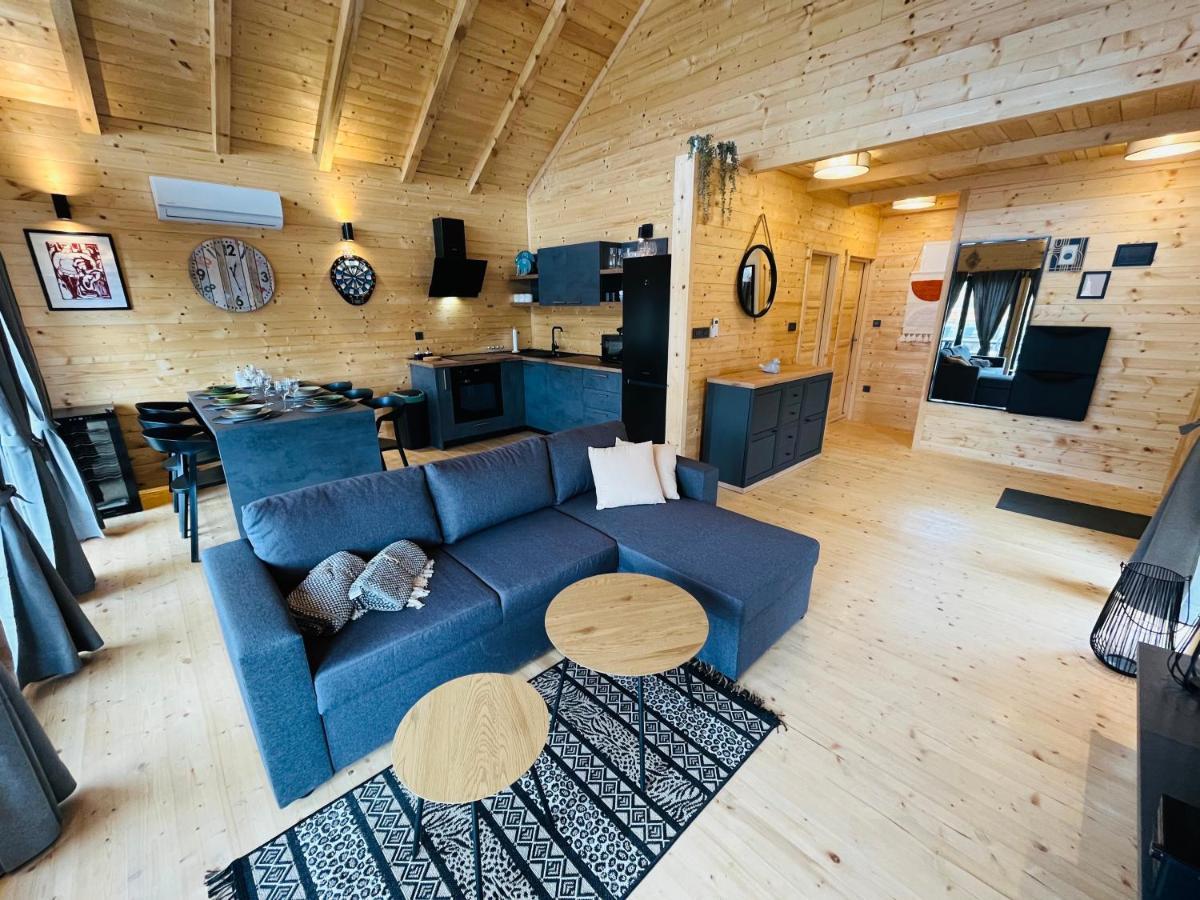 Holiday House Adamo Selno Buitenkant foto