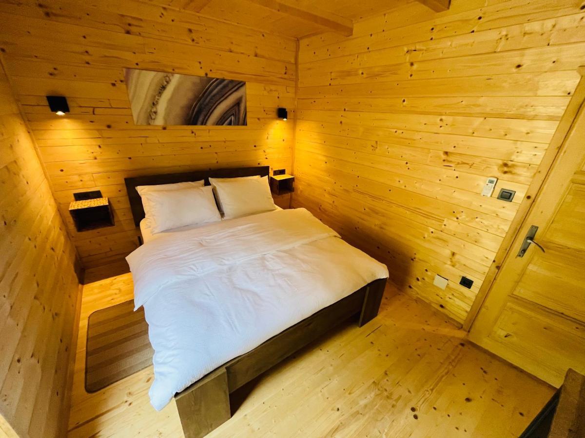 Holiday House Adamo Selno Buitenkant foto